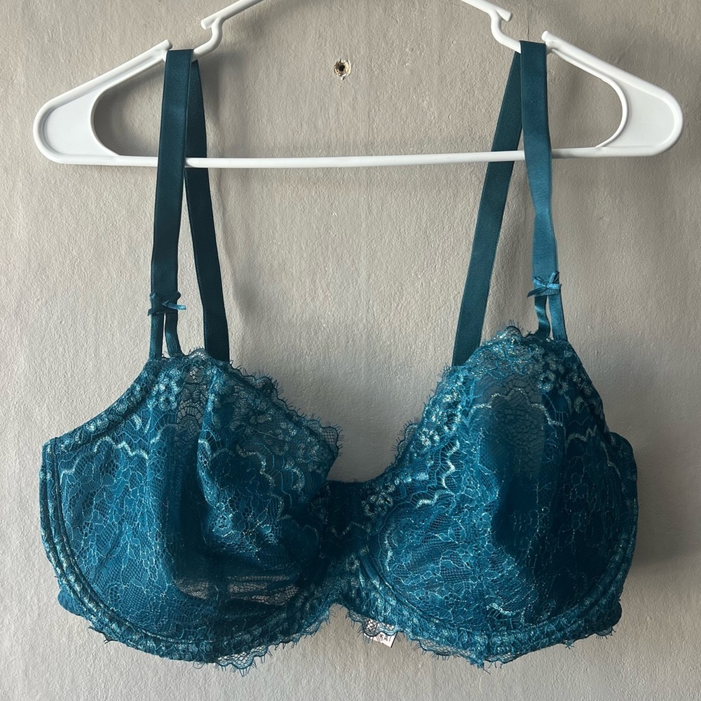 Victoria’s Secret Dream Angel Push Up without Padding Teal Bra Size 38DDD